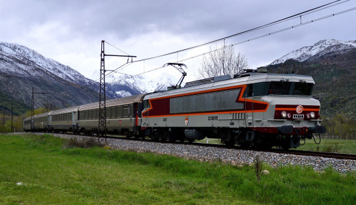 941468 (a): :2048x1179